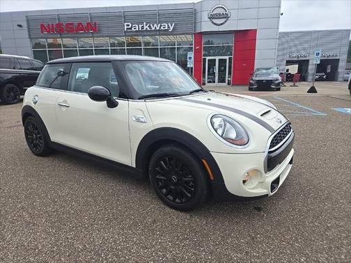 2017 MINI Hardtop Cooper S