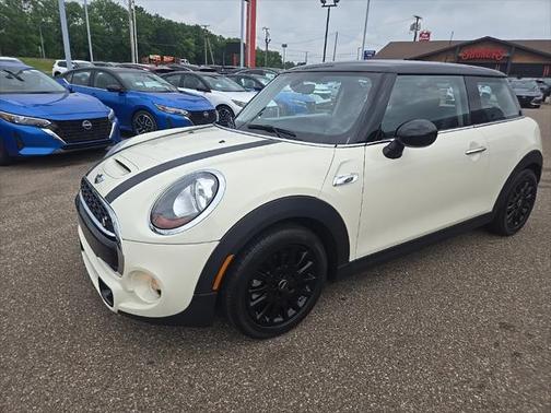 2017 MINI Hardtop Cooper S
