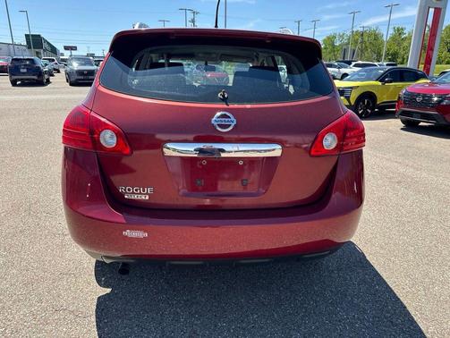 Cayenne Red 2014 Nissan Rogue Select S