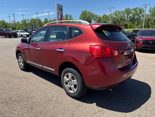 Cayenne Red 2014 Nissan Rogue Select S