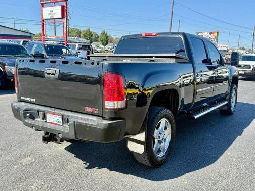 Black 2011 GMC Sierra 2500 Denali
