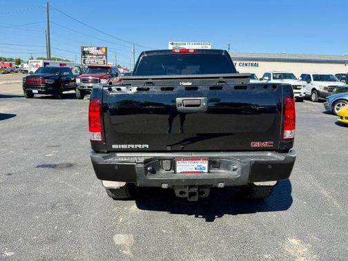 Black 2011 GMC Sierra 2500 Denali