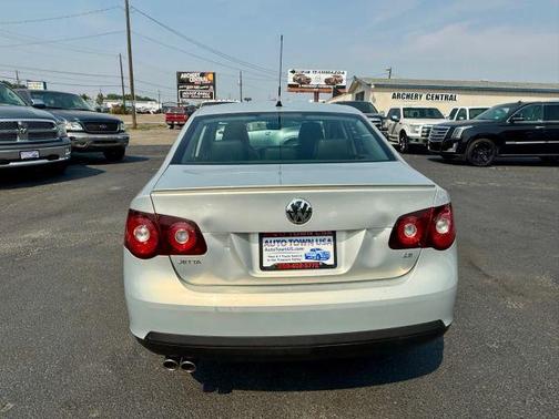 2010 Volkswagen Jetta Limited Edition