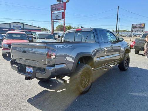 2018 Toyota Tacoma SR5