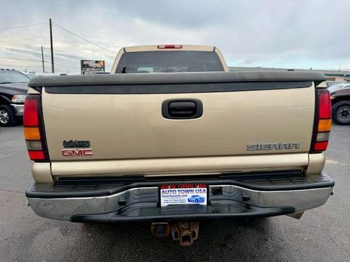 2005 GMC Sierra 2500 SLT