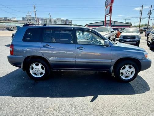 Blue 2007 Toyota Highlander Limited