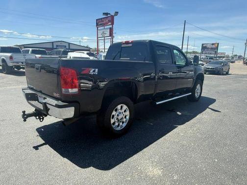 Black 2011 GMC Sierra 2500 SLT