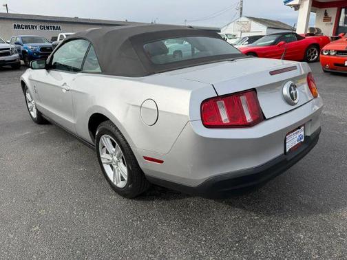 2010 Ford Mustang 