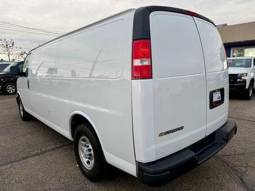 2018 Chevrolet Express 3500 Work Van