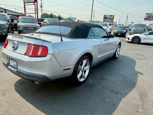 2010 Ford Mustang GT Premium