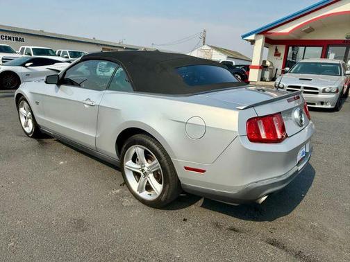 2010 Ford Mustang GT Premium