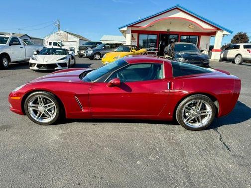 Red 2006 Chevrolet Corvette Base