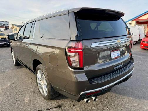 2021 Chevrolet Suburban High Country