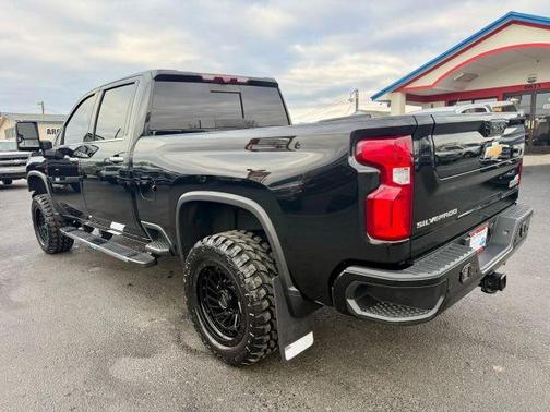 2022 Chevrolet Silverado 2500 High Country