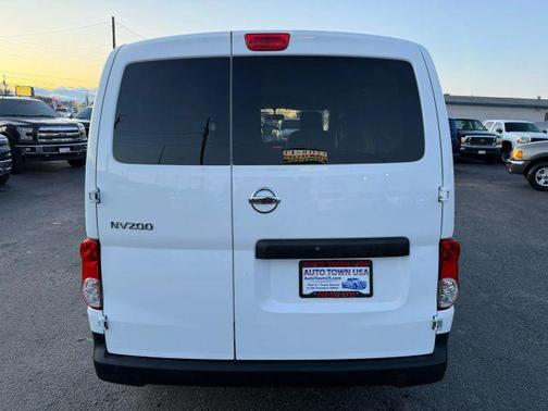 2017 Nissan NV200 S
