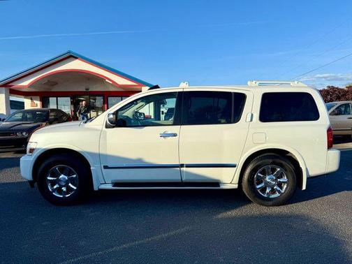 2006 INFINITI QX56 Base (A5)
