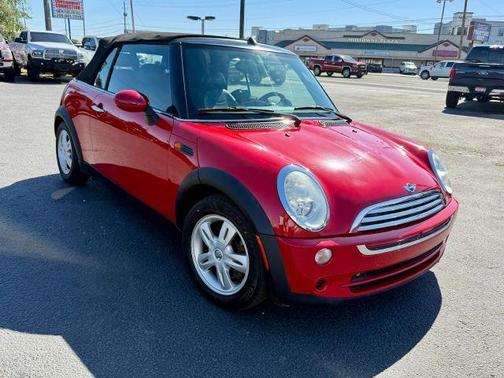 2006 MINI Cooper Base (M5)