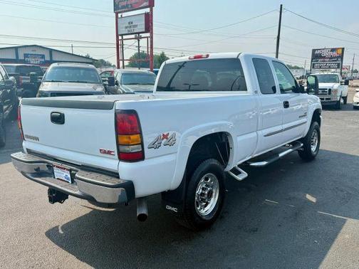 2005 GMC Sierra 2500 SLE