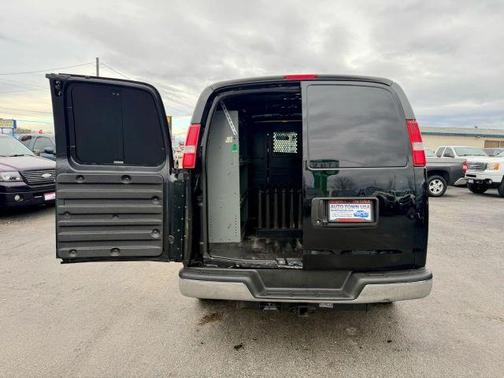 2017 Chevrolet Express 2500 Work Van