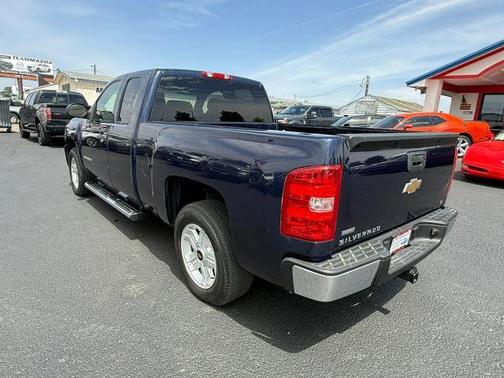 Blue 2010 Chevrolet Silverado 1500 LT
