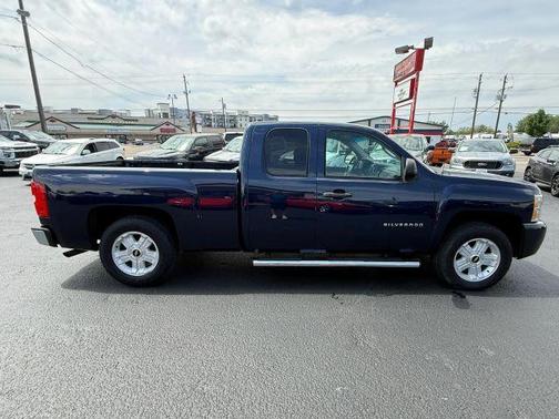 Blue 2010 Chevrolet Silverado 1500 LT
