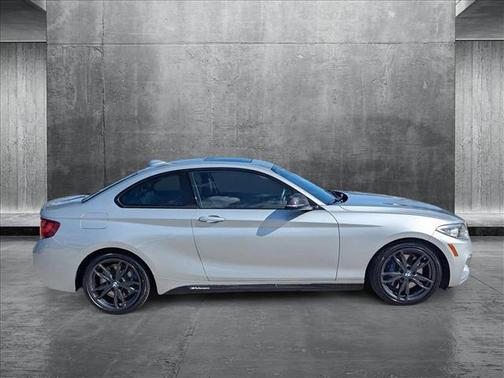 2016 BMW M2 Base