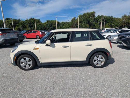 2019 MINI Hardtop Cooper