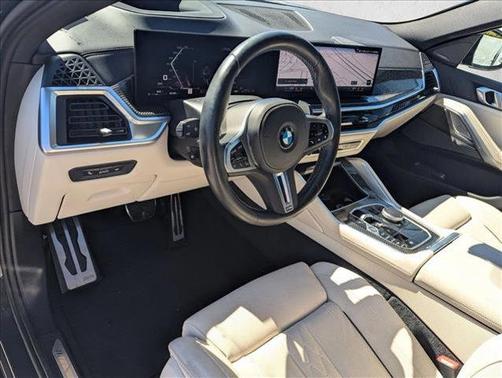 2024 BMW X6 M60i