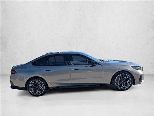 2024 BMW i5 M60