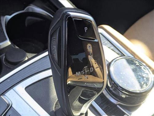 2022 BMW 740 i xDrive