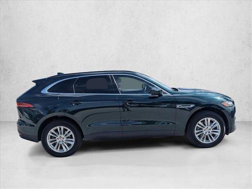 2017 Jaguar F-PACE 35t Prestige