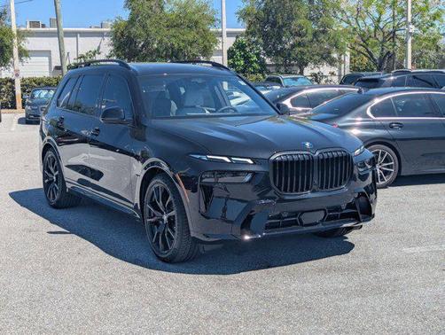 Black Sapphire Metallic 2026 BMW X7 xDrive40i