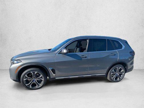 Skyscraper Grey Metallic 2026 BMW X5 sDrive40i