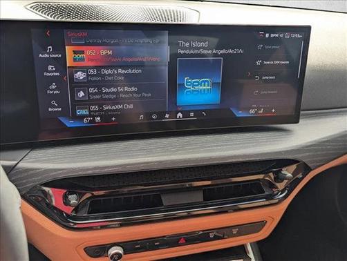 2025 BMW 330 330i Sedan