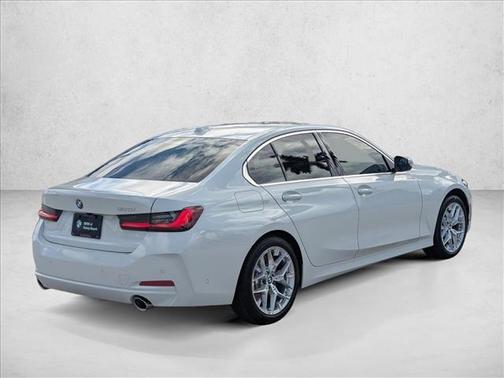 2025 BMW 330 i