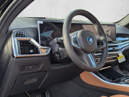 Black Sapphire Metallic 2026 BMW X5 PHEV xDrive50e