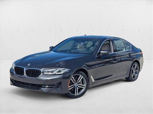2021 BMW 530 530i