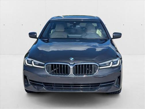 2021 BMW 530 530i