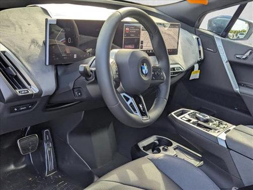 2026 BMW iX xDrive60