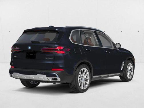 Carbon Black Metalli 2026 BMW X5 PHEV xDrive50e