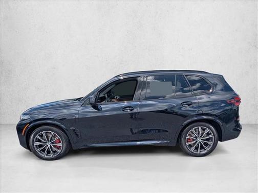 Carbon Black Metalli 2026 BMW X5 PHEV xDrive50e