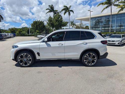 2026 BMW X5 sDrive40i