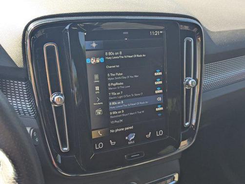 2020 Volvo XC40 T4 R-Design