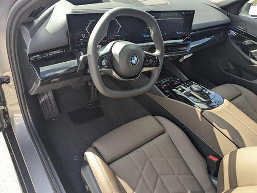 2026 BMW 530 530i