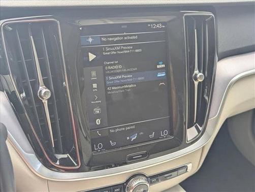 2020 Volvo S60 T5 Momentum