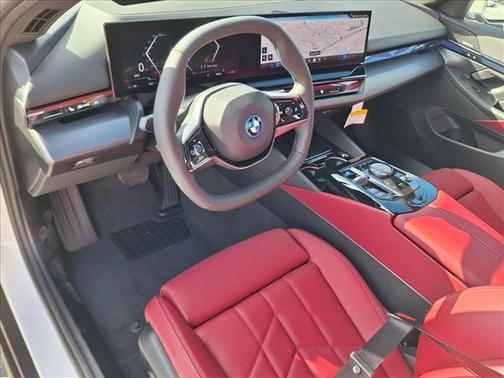 2024 BMW i5 eDrive40
