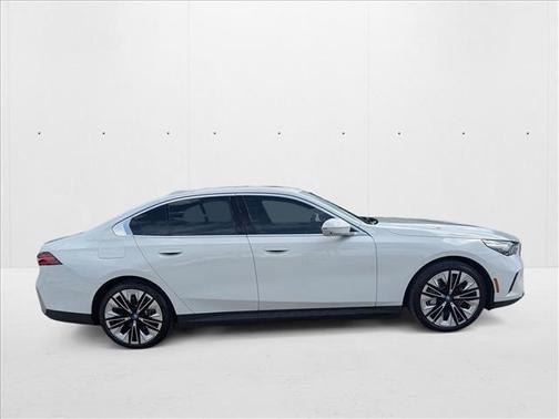2024 BMW i5 eDrive40