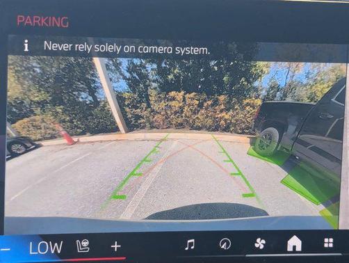 Mineral White Metallic 2024 BMW 530 530i