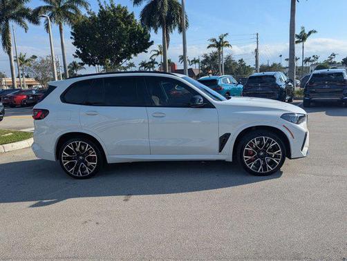 2022 BMW X5 M Base