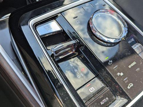 2023 BMW 760 i xDrive